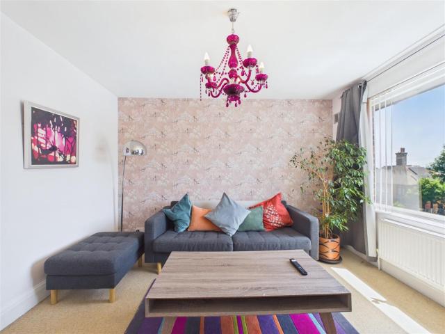 apartment to rent in Greystones Road, Sheffield