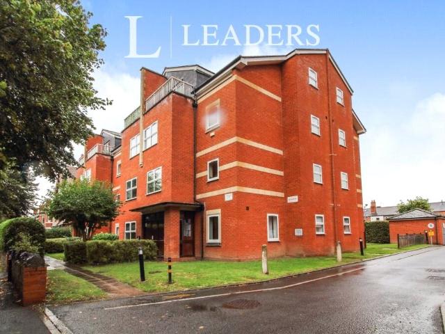 Apartment to rent in Gresham Court, Shrubbery Avenue, Worcester, WR1 | Leaders