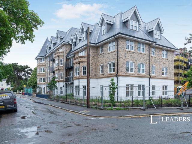 Apartment to rent in Hahnemann Road, Bournemouth, BH2 | Leaders