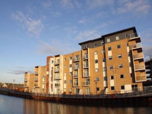 Apartment to rent in Heia Wharf, Hawkins Road, Colchester, CO2 | Leaders