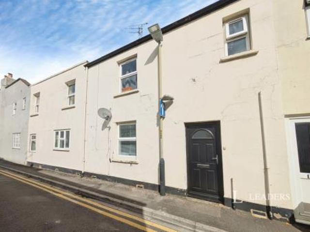 Apartment to rent in Hewlett Place, Cheltenham, Gloucestershire, GL52 | Leaders