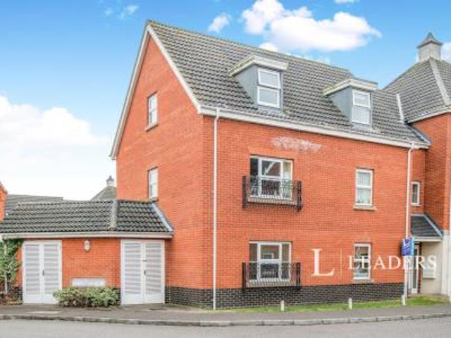 Apartment to rent in Holystone Way, Carlton Colville, Lowestoft, Suffolk, NR33 | Leaders