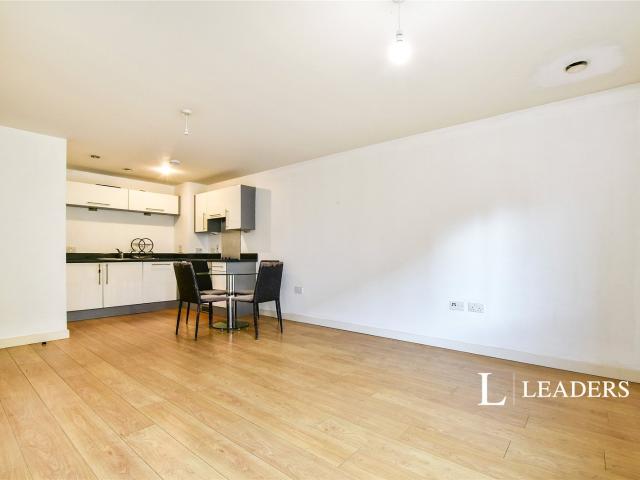 Apartment to rent in Hudson Court, 54 Broadway, Salford, M50 | Leaders