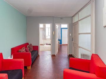 Apartment to rent in Illovo, Sandton