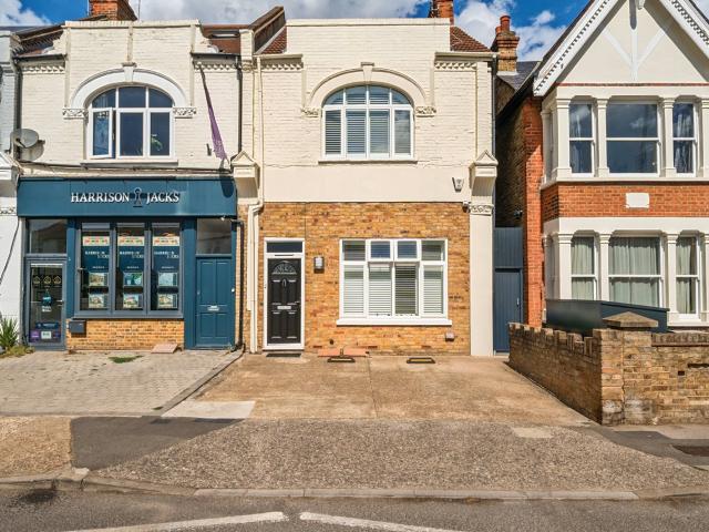 apartment to rent in Kings Road, Kingston upon Thames, KT2