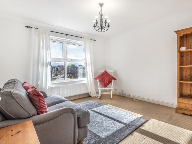 apartment to rent in Kingston Road, Wimbledon, London, SW19