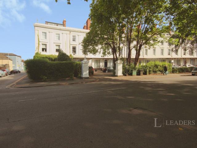Apartment to rent in Lansdowne Crescent, Willes Road, Leamington Spa, CV32 | Leaders