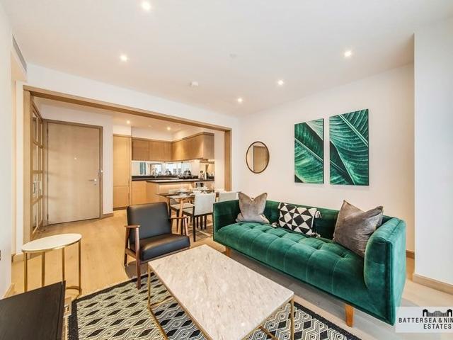 Apartment to rent in Legacy Building, Embassy Gardens, SW11