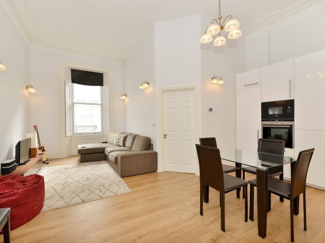 apartment to rent in Lexham Gardens, Kensington, London, W8
