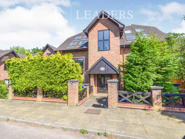 Apartment to rent in Lichfield Place, Lemsford Road, St. Albans, AL1 | Leaders