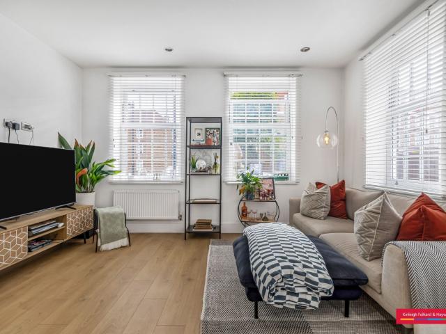 apartment to rent in London Road, Enfield, EN2