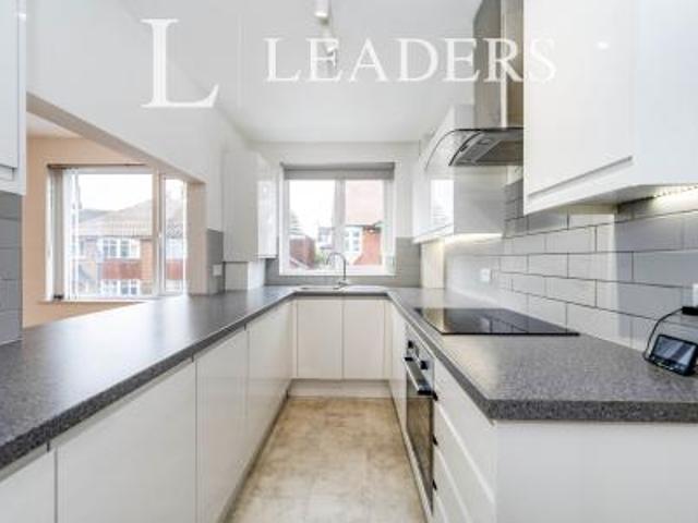 Apartment to rent in Margaret Court, 11 Lennox Road South, Southsea, PO5 | Leaders