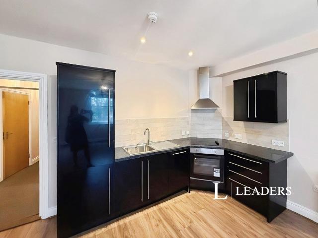 Apartment to rent in Market Street, Brighton, East Sussex, BN1 | Leaders