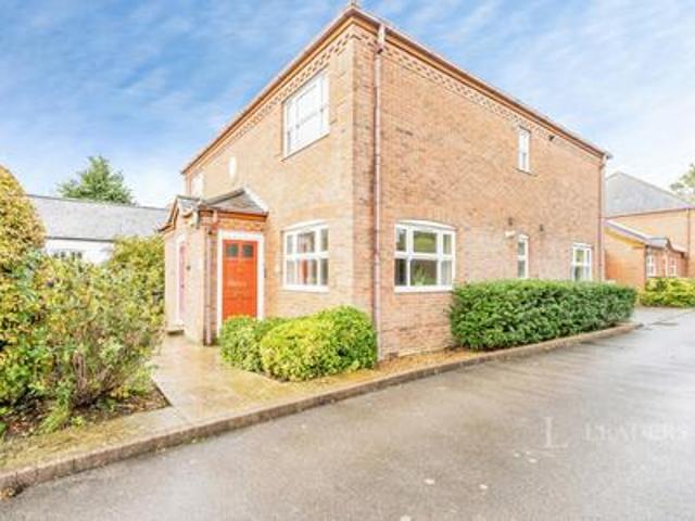 Apartment to rent in Mayfair Court, 21 Parchment Street, Chichester, PO19 | Leaders