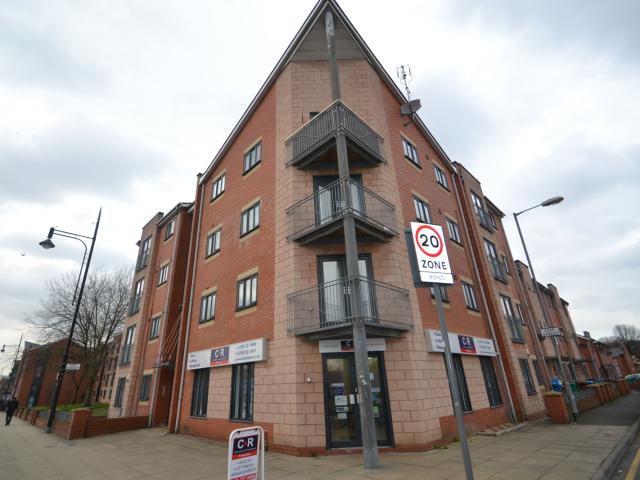 apartment to rent in Meridian Square, Stretford Road, Hulme, Manchester. M15 5JH