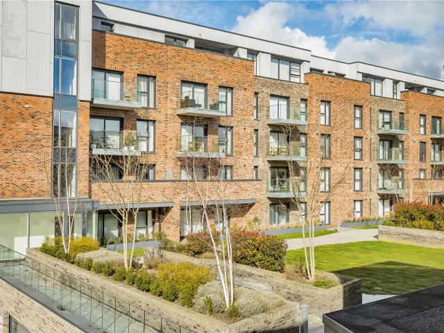 Apartment to rent in Merlin Drive, Fletton Quays, Peterborough, Cambridgeshire, PE2 | Leaders
