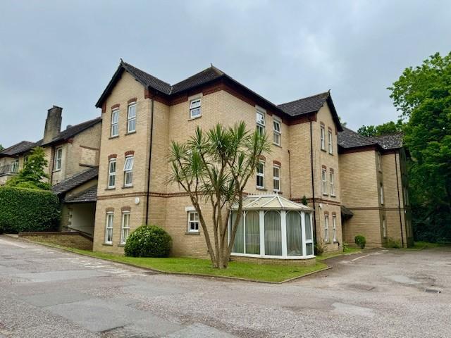Apartment to rent in Midanbury Lane, Southampton, SO18 | Leaders