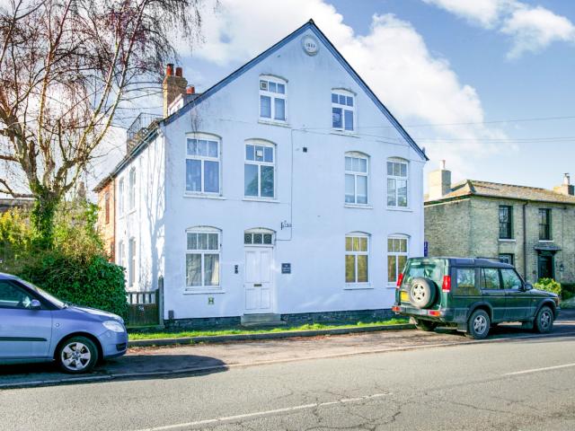 Apartment to rent in Middle Watch, Swavesey, Cambridge, CB24 | Leaders