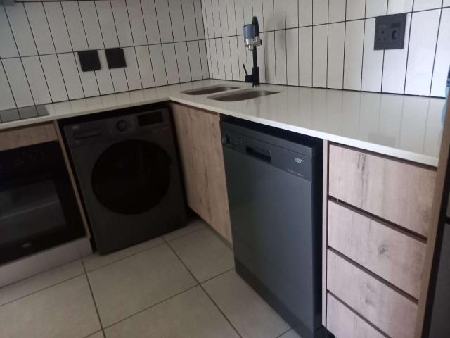 Apartment to rent in Mooikloof Eco Estate, Pretoria East