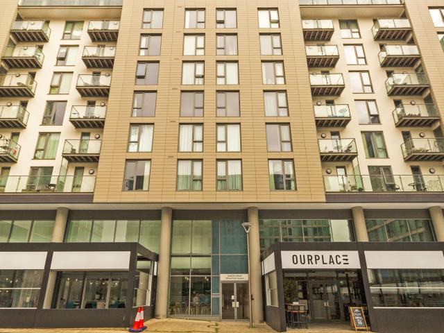 Apartment to rent in Mortimer Square, Milton Keynes, Buckinghamshire, MK9 | Leaders