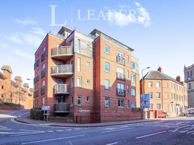 Apartment to rent in Moreton Place, Worcester, WR1 | Leaders