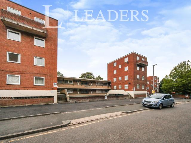 Apartment to rent in Moulton Court, Moulton Rise, Luton, LU2 | Leaders