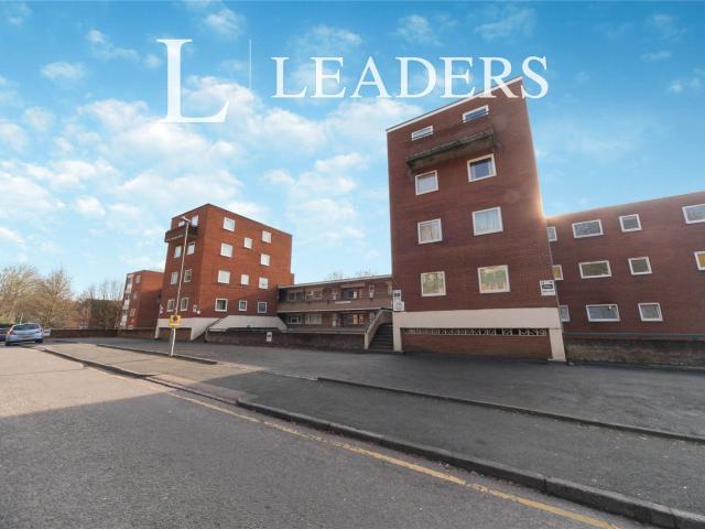 Apartment to rent in Moulton Rise, Luton, Bedfordshire, LU2 | Leaders
