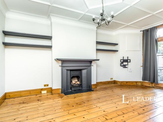 Apartment to rent in Mulgrave Road, Croydon, CR0 | Leaders