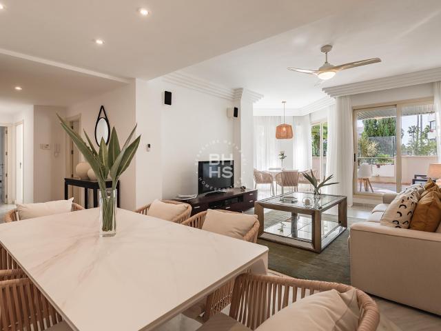 Apartment to rent in Nueva Andalucía