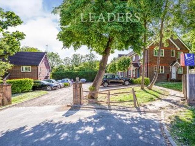 Apartment to rent in Old Horsham Road, Crawley, RH11 | Leaders