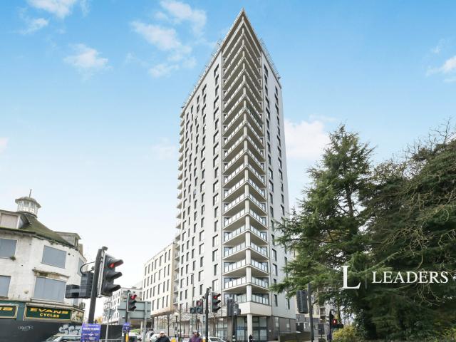 Apartment to rent in Olympian Heights, Guildford Road, Woking, GU22 | Leaders