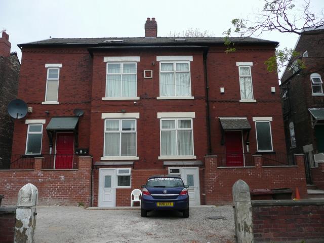 apartment to rent in Osborne Road, Levenshulme, Manchester. M19 2DT