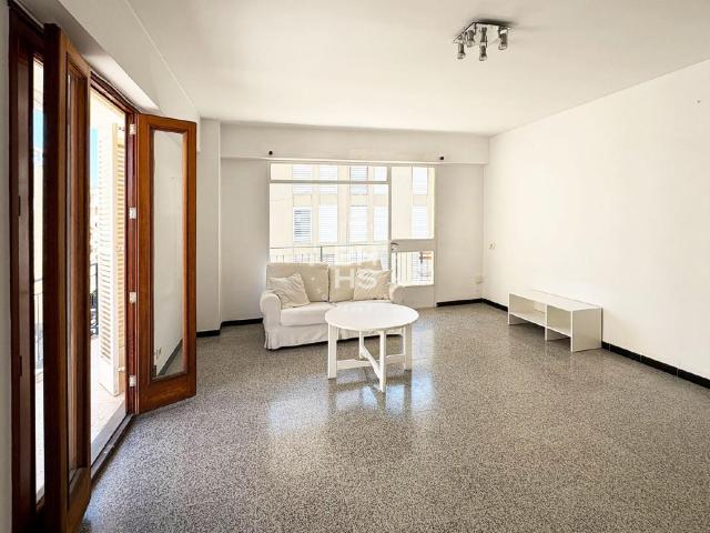 Apartment to rent in Paseo Mallorca