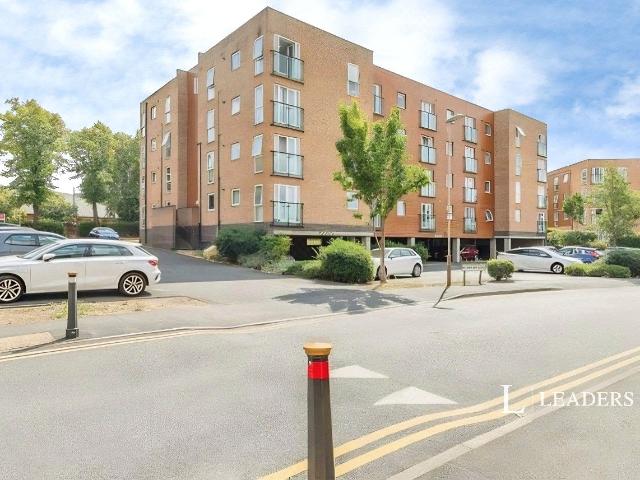 Apartment to rent in Pavilion Close, Leicester, Leicestershire, LE2 | Leaders