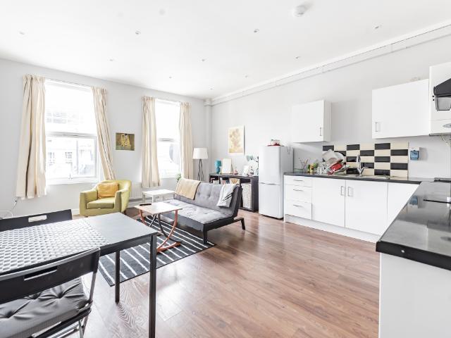 apartment to rent in Peckham High Street, Peckham, London, SE15