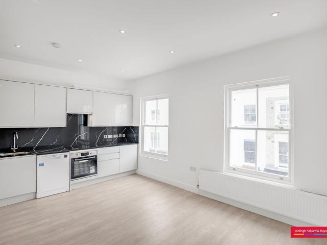 apartment to rent in Portobello Road, Notting Hill, London, W11