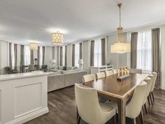 apartment to rent in Prince Of Wales Terrace, Kensington, London, W8