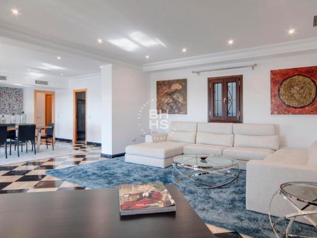 Apartment to rent in Puerto Banús