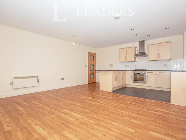 Apartment to rent in Queens Road, Coventry, West Midlands, CV1 | Leaders
