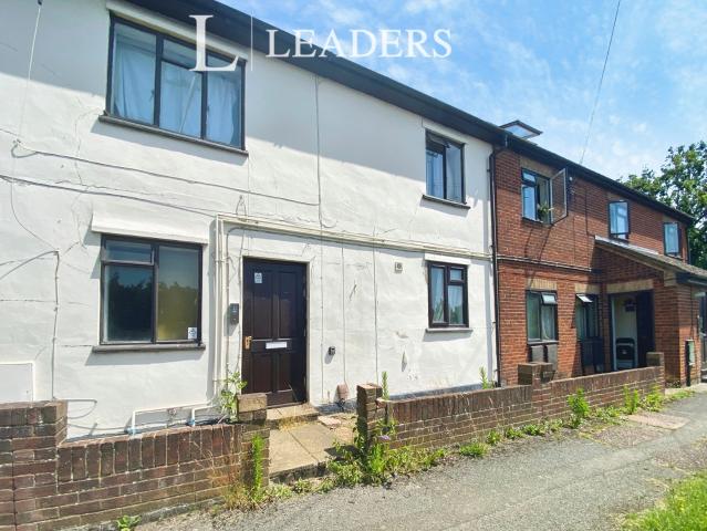 Apartment to rent in Radlett Road, Frogmore, St. Albans, Hertfordshire, AL2 | Leaders