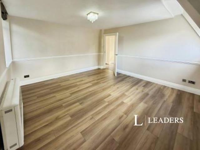 Apartment to rent in Regent House, Princes Place, Brighton, BN1 | Leaders