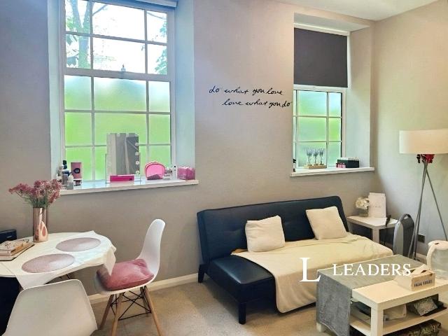 Apartment to rent in Regent House, Princes Place, Brighton, BN1 | Leaders