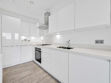 apartment to rent in River Front, Enfield, EN1