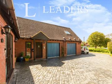 Apartment to rent in Rowsham Dell, Giffard Park, Milton Keynes, Buckinghamshire, MK14 | Leaders