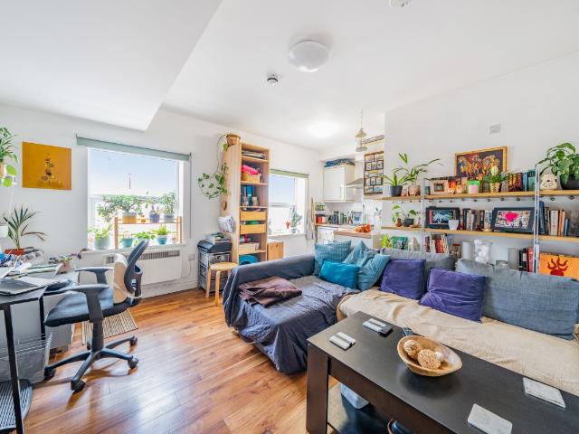 apartment to rent in Rye Lane, Peckham, London, SE15