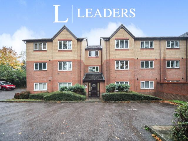 Apartment to rent in Simpson Close, Leagrave, Luton, Bedfordshire, LU4 | Leaders