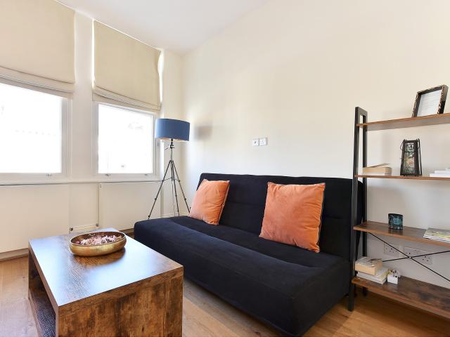 apartment to rent in Sinclair Road, Olympia, London, W14