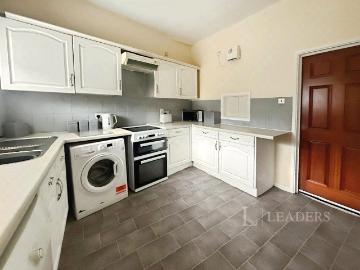 Apartment to rent in Swan Lane, Faringdon, Oxfordshire, SN7 | Leaders