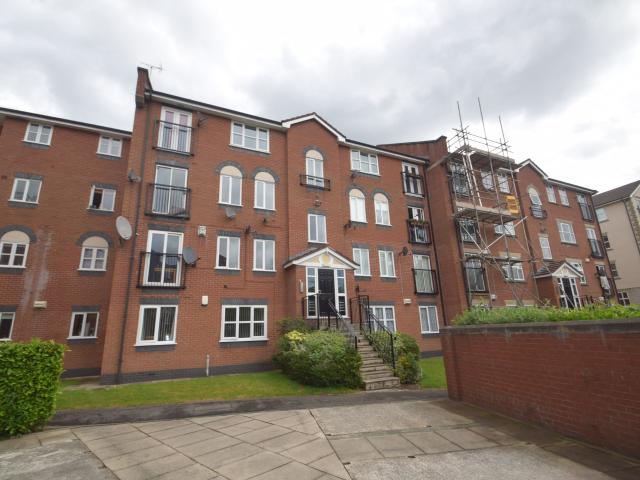 apartment to rent in St Davids Court, Sherbourne Street, M8 8ND