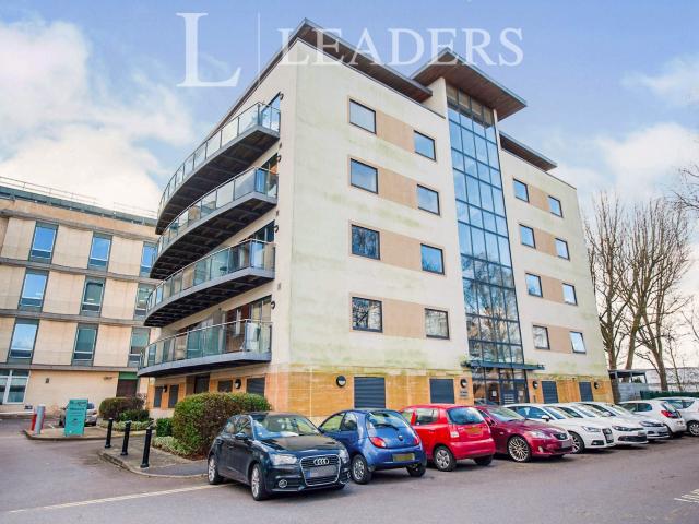 Apartment to rent in St. James North 1, St. James Square, Cheltenham, GL50 | Leaders
